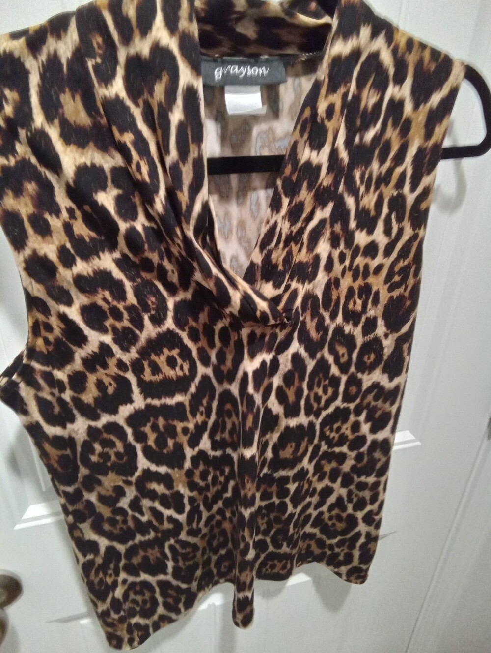 Grayson Size S Leopard Print V-Neck Sleeveless Tank Top